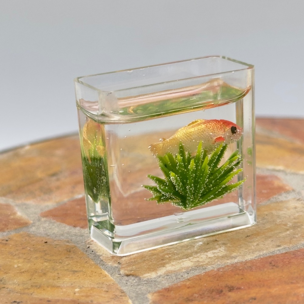 Dollhouse Miniature Goldfish Tank Clear Resin Fish Bowl Modern